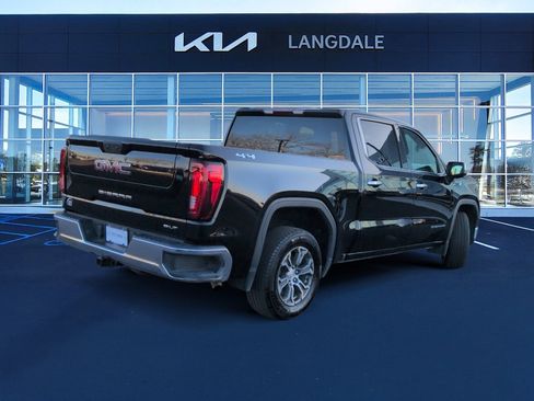 Used 2025 GMC Sierra 1500 SLT image 4