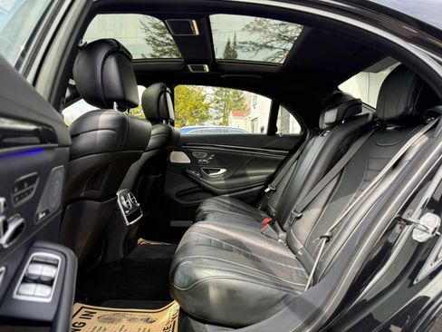 Used 2019 Mercedes-Benz S 560 4MATIC Sedan image 34