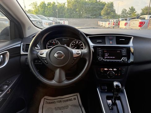 Used 2018 Nissan Sentra SV FWD image 21