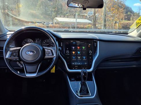 Used 2020 Subaru Outback Premium image 9