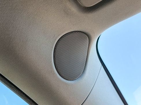 Used 2023 Tesla Model Y 2WD image 28