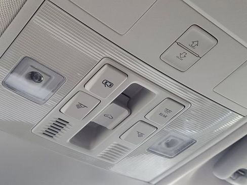 New 2026 Volkswagen Taos SEL image 35