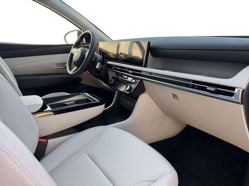 New 2026 Hyundai Tucson Blue SE image 23