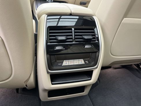 Used 2021 BMW X5 xDrive40i w/ Premium Package 2 image 13