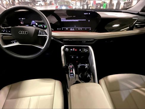 New 2025 Audi Q5 Premium image 5