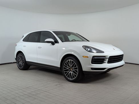 Certified 2021 Porsche Cayenne AWD/4WD image 7