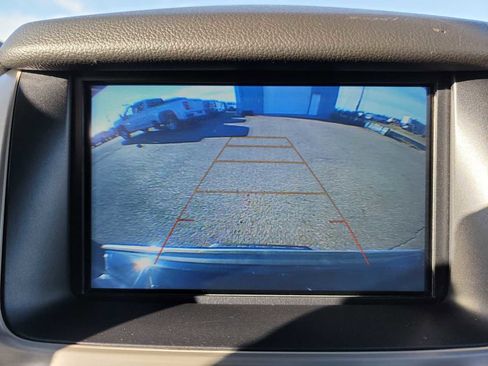 Used 2020 GMC Yukon XL Denali w/ Denali Ultimate Black Edition AWD/4WD image 17