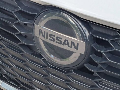 Used 2020 Nissan Sentra SV FWD image 9