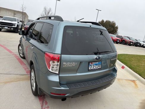 Used 2010 Subaru Forester 2.5X Limited image 6