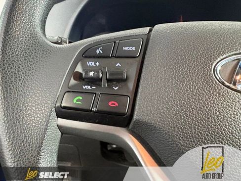 Used 2017 Hyundai Tucson SE w/ SE Popular Package 02 AWD/4WD image 12