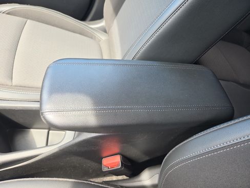 Used 2022 Buick Encore GX Select FWD image 25