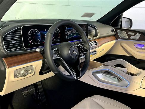 New 2026 Mercedes-Benz GLE 350 4MATIC image 9