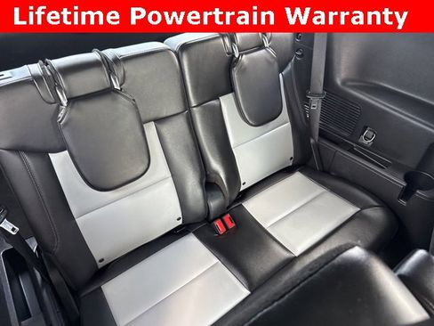 Used 2022 Ford Explorer XLT w/ Equipment Group 202A image 20