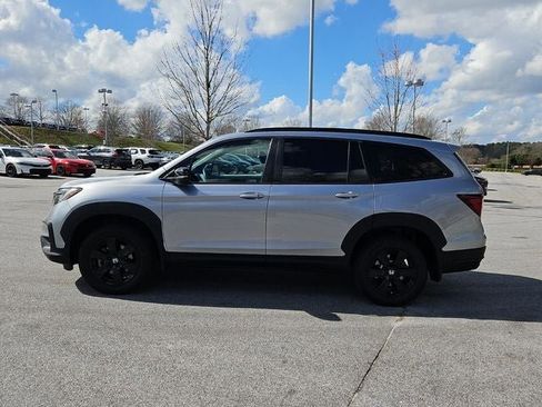 Used 2022 Honda Pilot TrailSport image 3