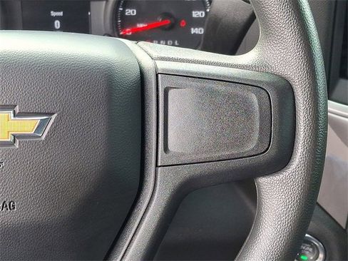 Used 2025 Chevrolet Silverado 1500 Custom image 21