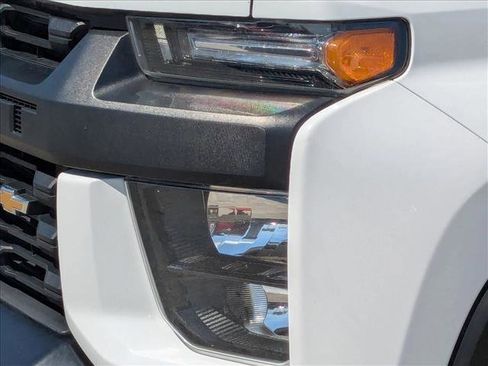 Used 2021 Chevrolet Silverado 2500 W/T w/ WT Fleet Convenience Package image 9