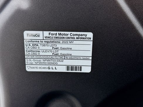 Used 2022 Ford Explorer ST w/ Equipment Group 401A RWD image 22