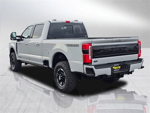 New 2026 Ford F250 Platinum w/ Tremor Off-Road Package image 4