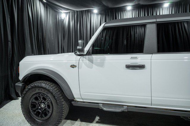Used 2022 Ford Bronco Wildtrak AWD/4WD image 5