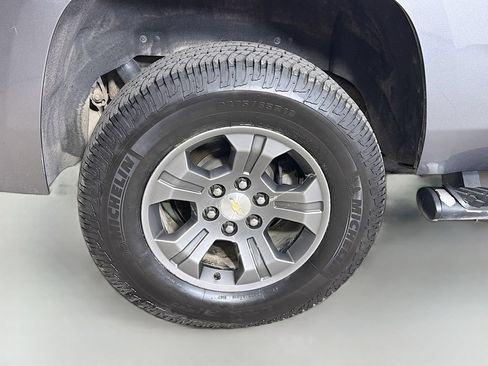 Used 2018 Chevrolet Tahoe LT AWD/4WD image 31