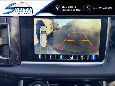 Used 2022 GMC Yukon XL Denali AWD/4WD image 10
