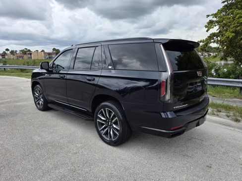 Used 2023 Cadillac Escalade Sport AWD/4WD image 2