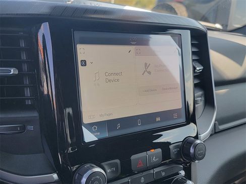 New 2025 RAM 1500 Big Horn image 15