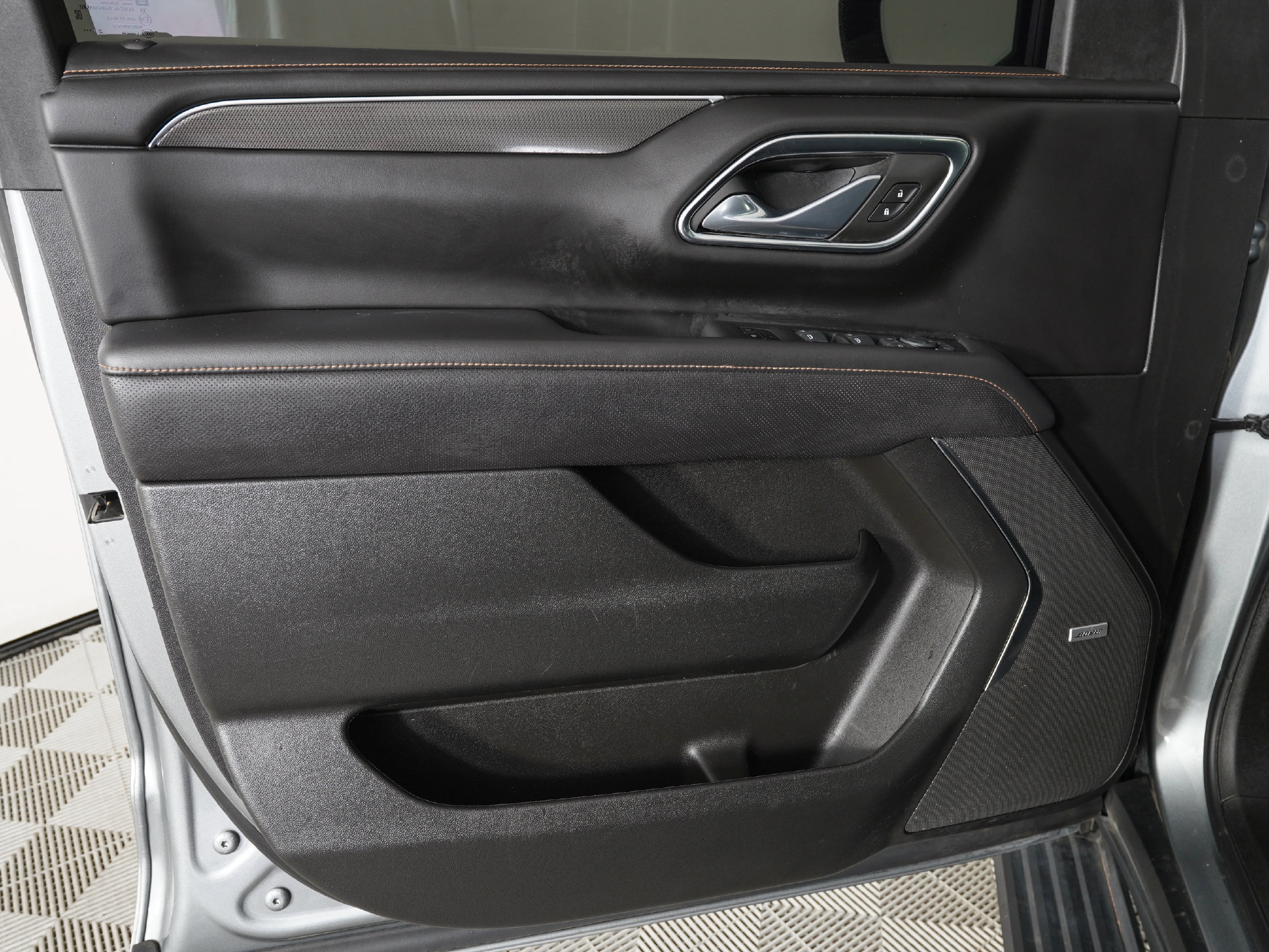 Used 2023 GMC Yukon AT4 AWD/4WD image 17