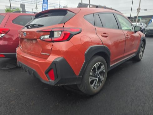 Used 2024 Subaru Crosstrek 2.0i Premium AWD/4WD image 4