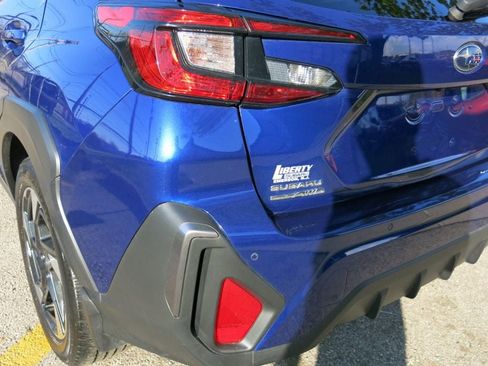 Used 2024 Subaru Crosstrek 2.5i Limited AWD/4WD image 40