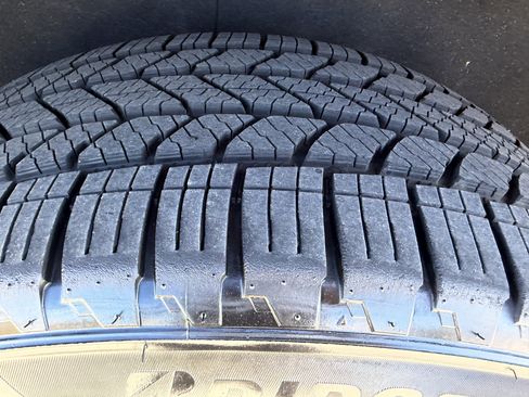 Certified 2022 Cadillac Escalade Premium Luxury w/ Performance Package image 36