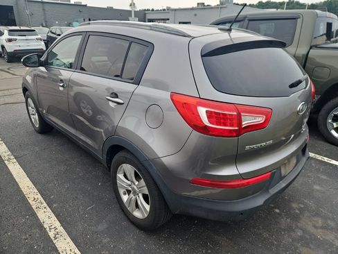 Used 2011 Kia Sportage LX w/ Convenience Pkg FWD image 8