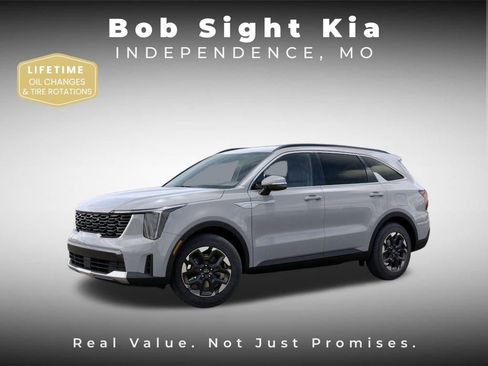 New 2026 Kia Sorento S FWD image 3