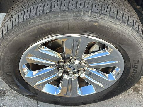 Used 2020 Ford F150 XLT w/ Equipment Group 302A Luxury image 13