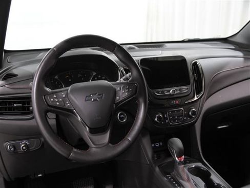 Used 2022 Chevrolet Equinox RS w/ RS Leather Package image 6