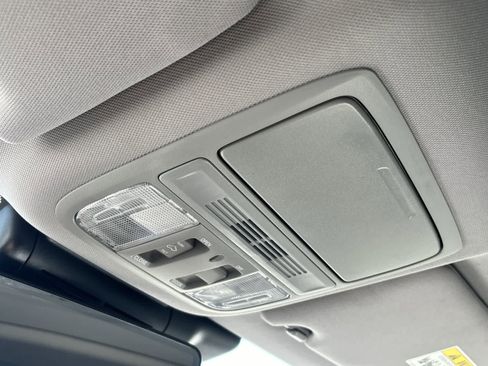 Used 2020 Honda Accord EX-L image 29