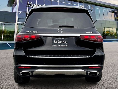 New 2026 Mercedes-Benz GLS 450 4MATIC image 4