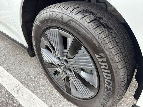 Certified 2025 Nissan Murano SL AWD/4WD image 13