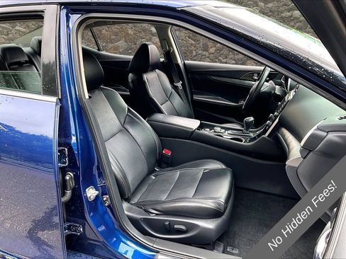 Used 2019 Nissan Maxima 3.5 SV w/ Floor Mat Group FWD image 7