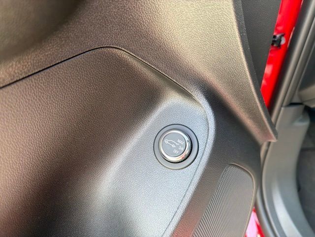 New 2026 Buick Envista Sport Touring w/ Convenience I Package FWD image 13