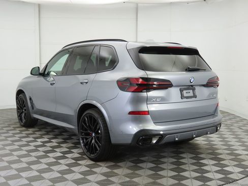 New 2026 BMW X5 sDrive40i w/ M Sport Package image 7