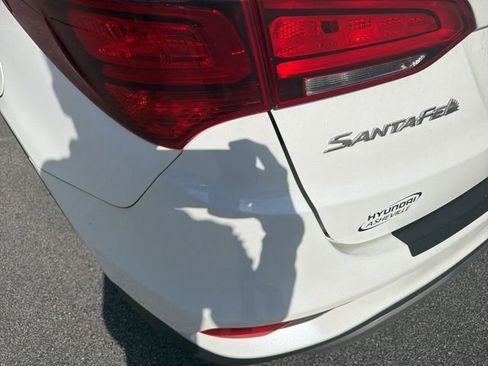 Used 2018 Hyundai Santa Fe Sport image 10