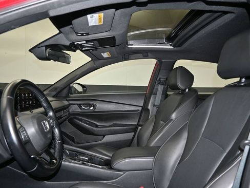 Used 2023 Honda Accord Sport image 13