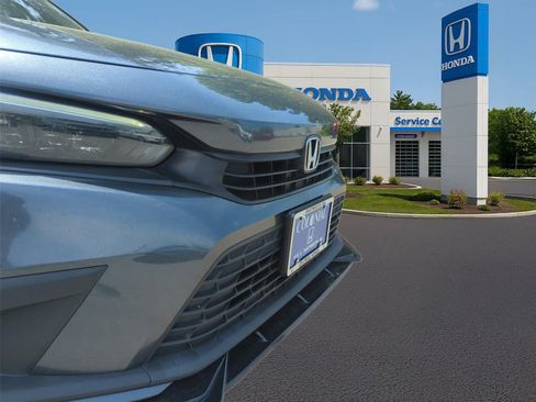 Used 2022 Honda Civic Sport image 11
