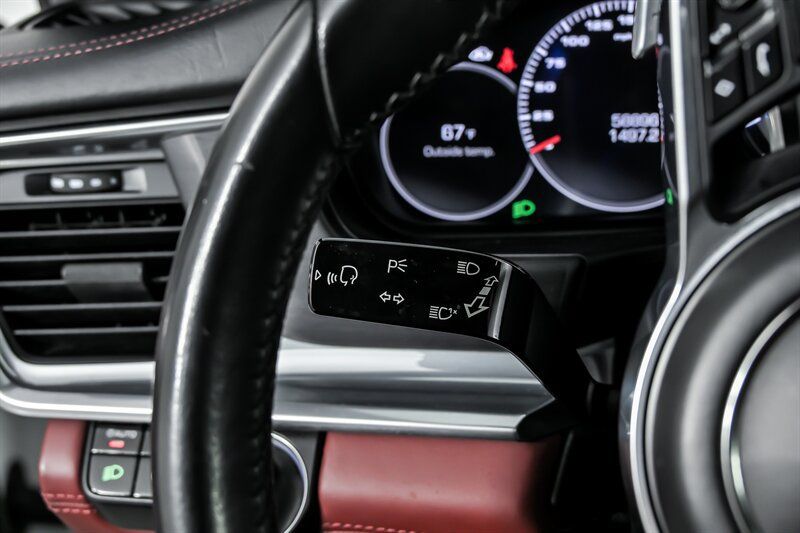 Used 2020 Porsche Panamera GTS AWD/4WD image 29
