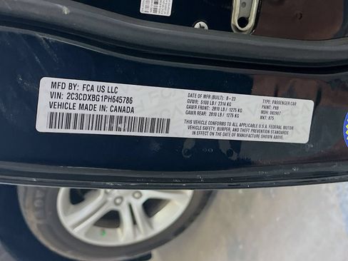 Used 2023 Dodge Charger SXT RWD image 28