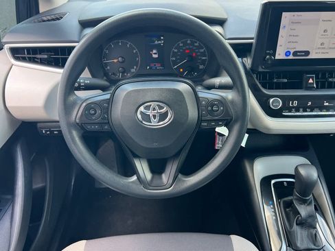 Used 2024 Toyota Corolla LE FWD image 15