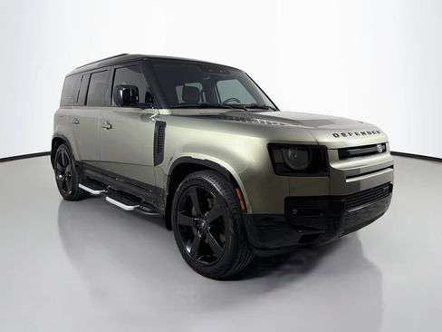 Certified 2023 Land Rover Defender 110 X-Dynamic SE AWD/4WD image 3