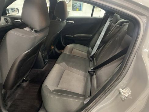Used 2019 Dodge Charger SXT w/ Driver Confidence Group image 27