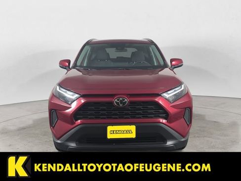 Used 2025 Toyota RAV4 XLE w/ Convenience Package AWD/4WD image 8